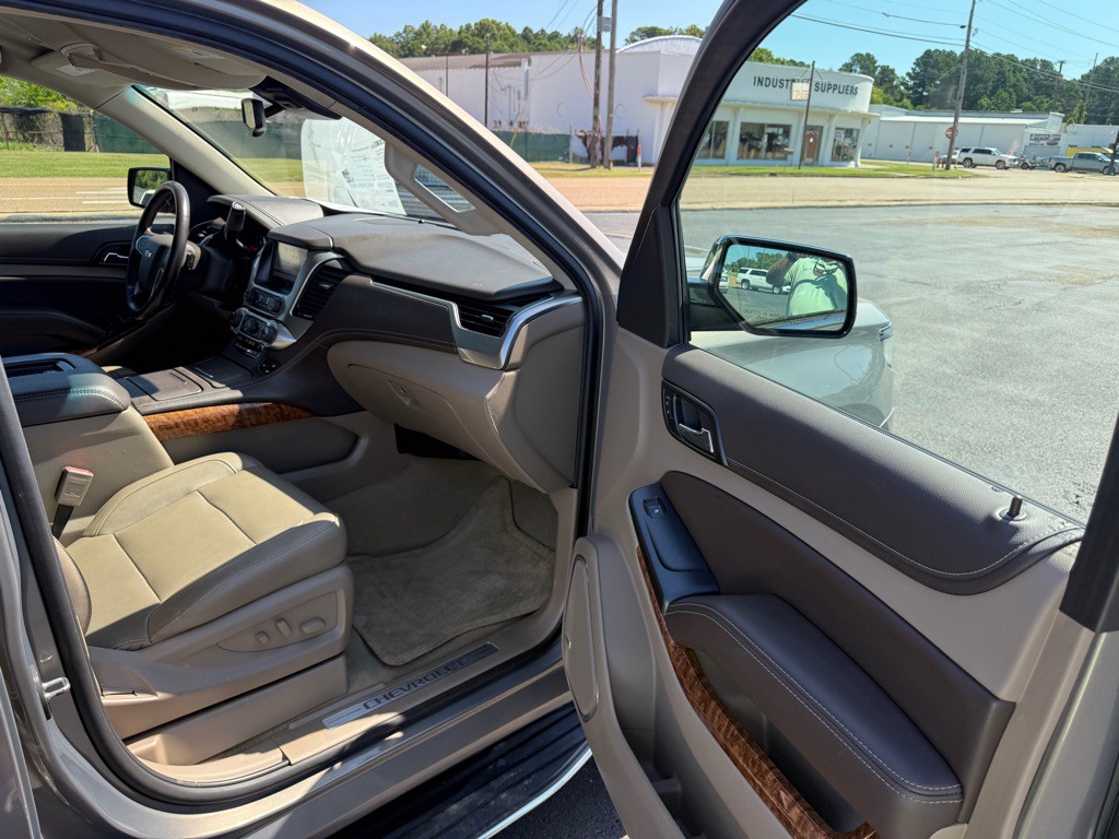 2018 Chevrolet Tahoe Image 32