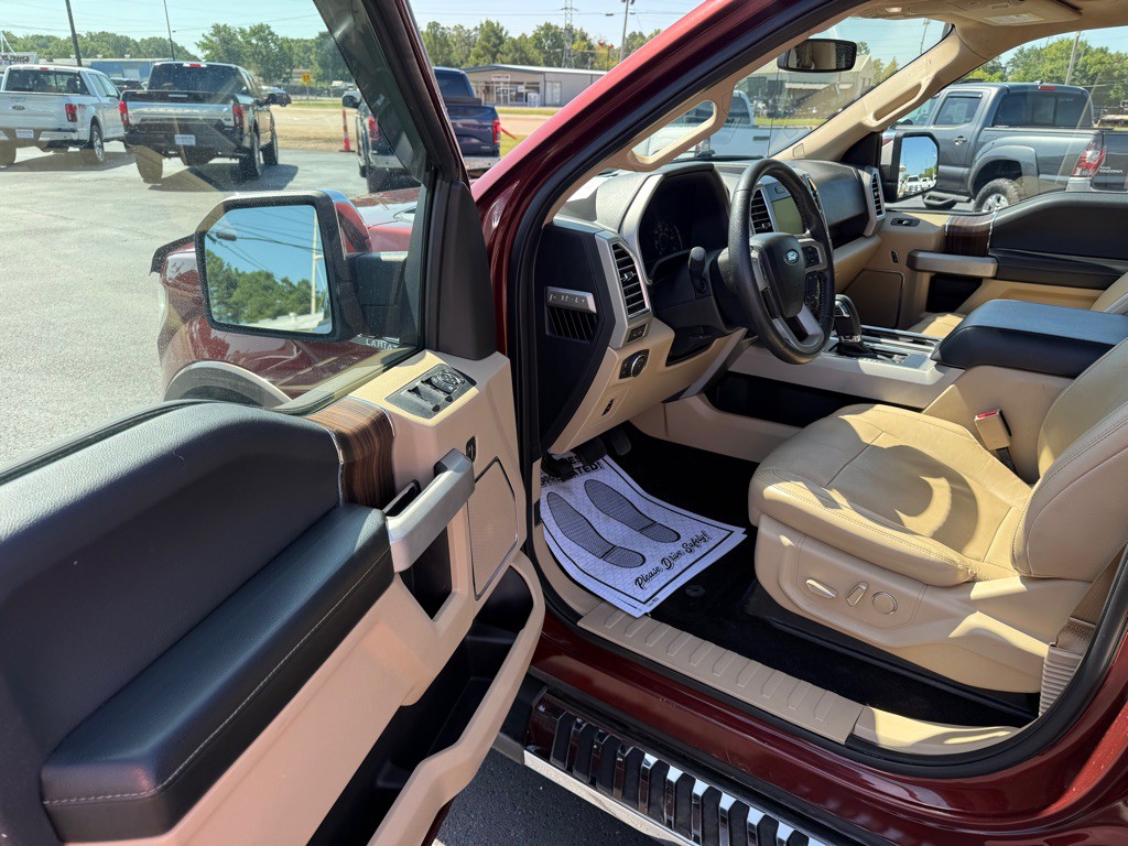 2015 Ford F-150 Image 19