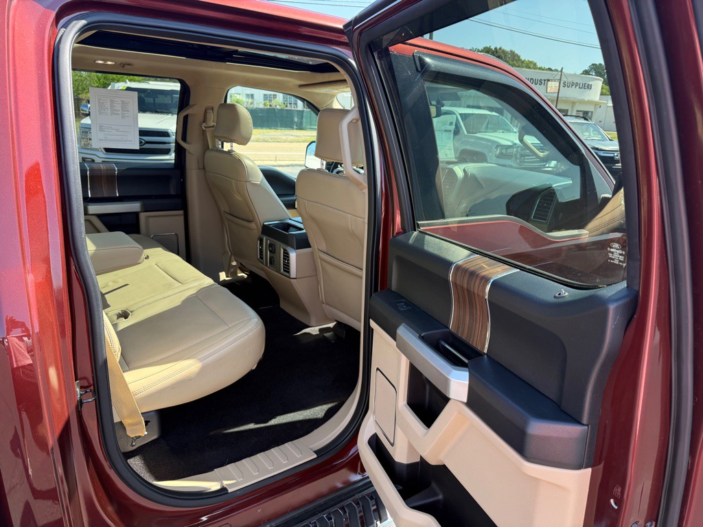 2015 Ford F-150 Image 25
