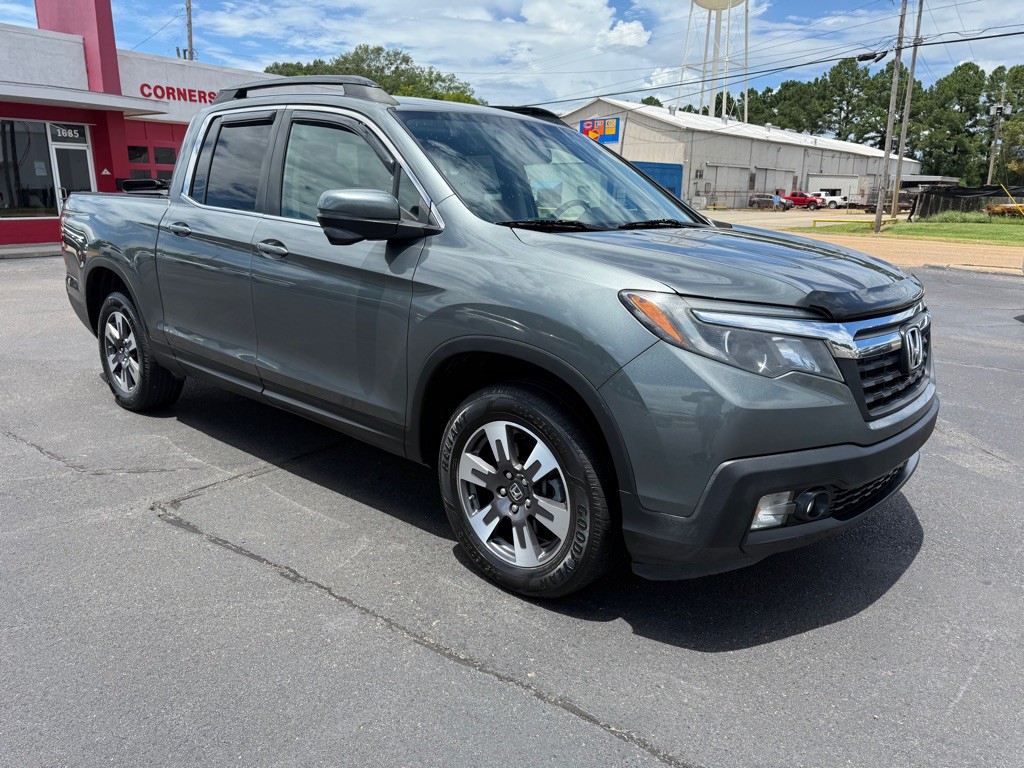 2019 Honda Ridgeline Image 8