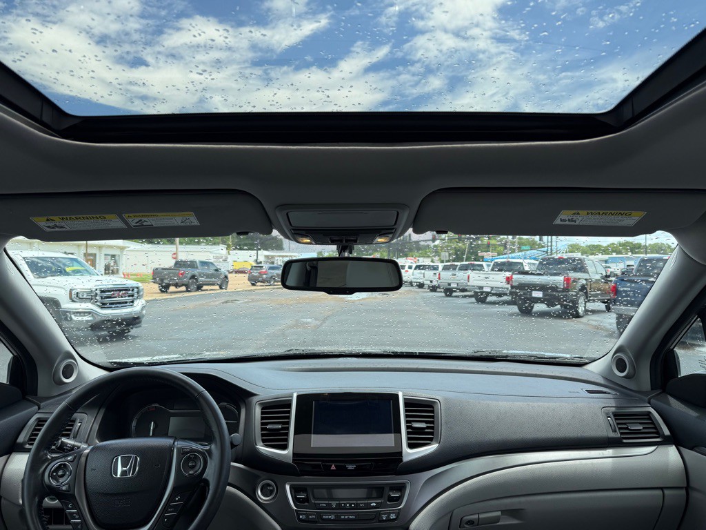 2019 Honda Ridgeline Image 24