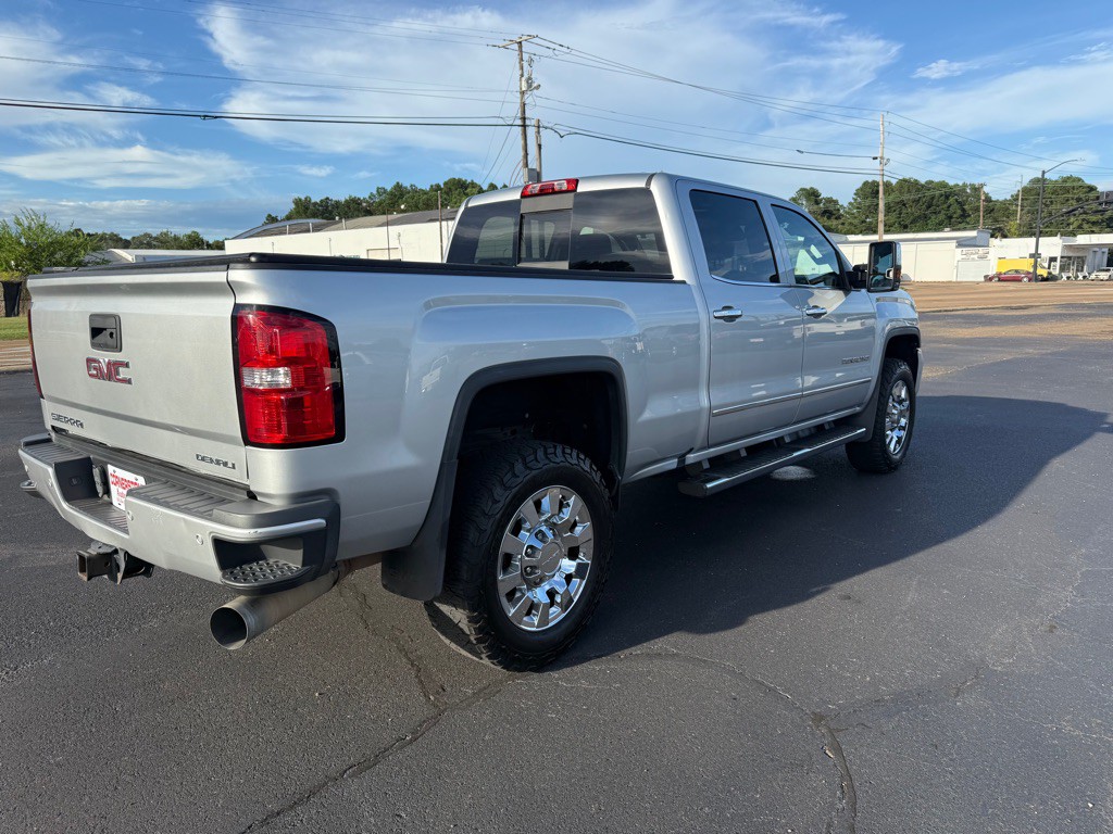 2019 GMC Sierra 2500 Image 4