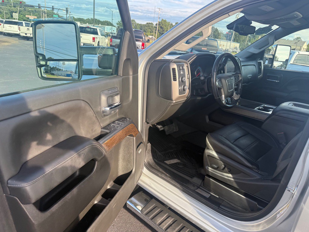 2019 GMC Sierra 2500 Image 22