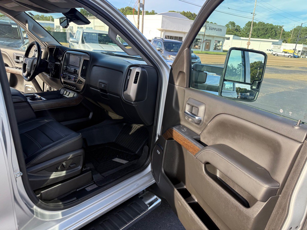 2019 GMC Sierra 2500 Image 24