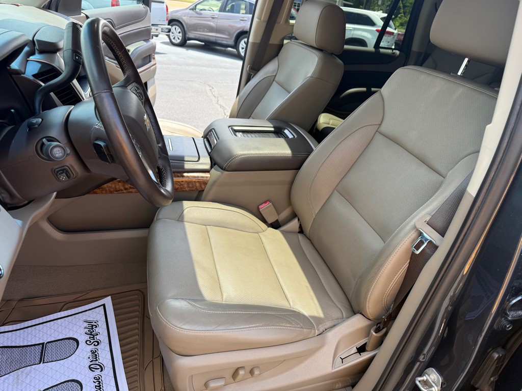 2019 Chevrolet Tahoe Image 17