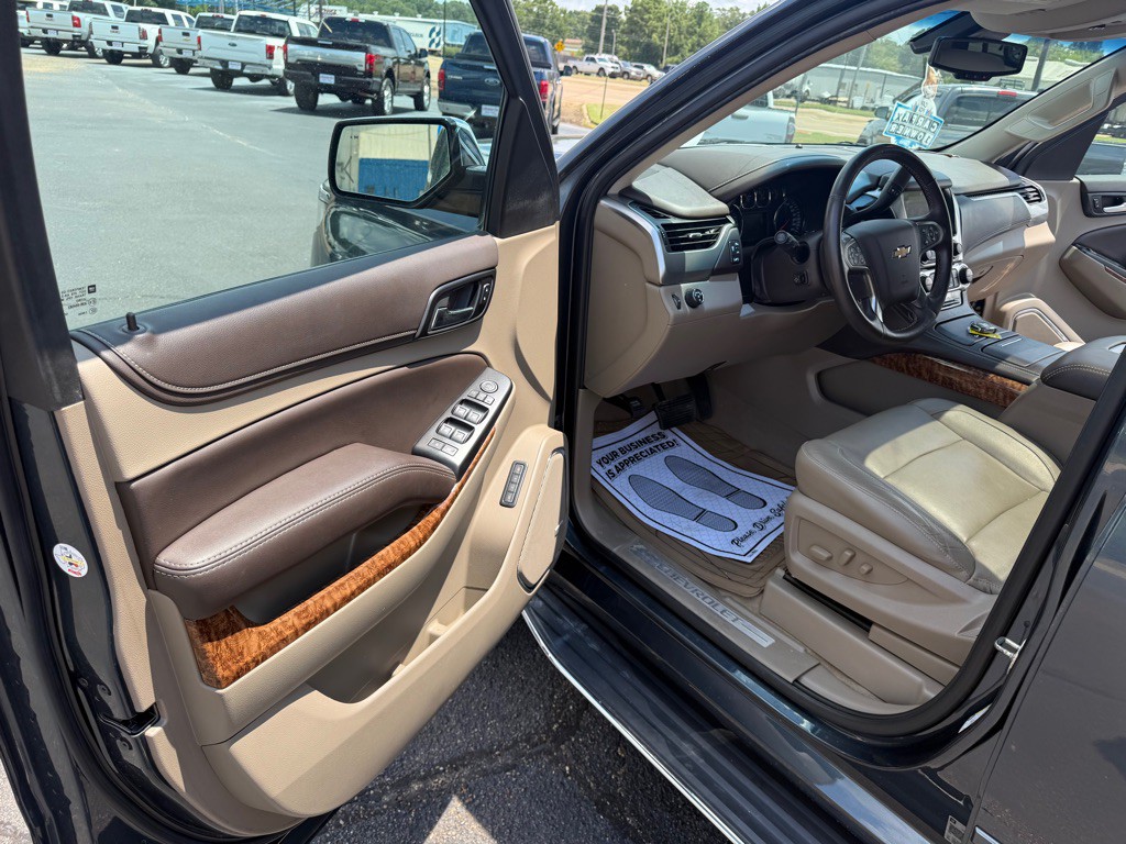 2019 Chevrolet Tahoe Image 18