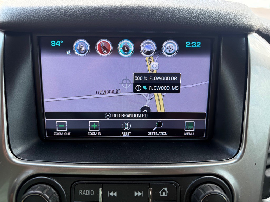 2017 Chevrolet Suburban Image 13