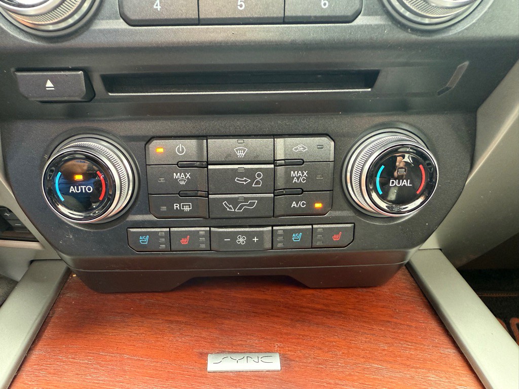2017 Ford F-150 Image 15