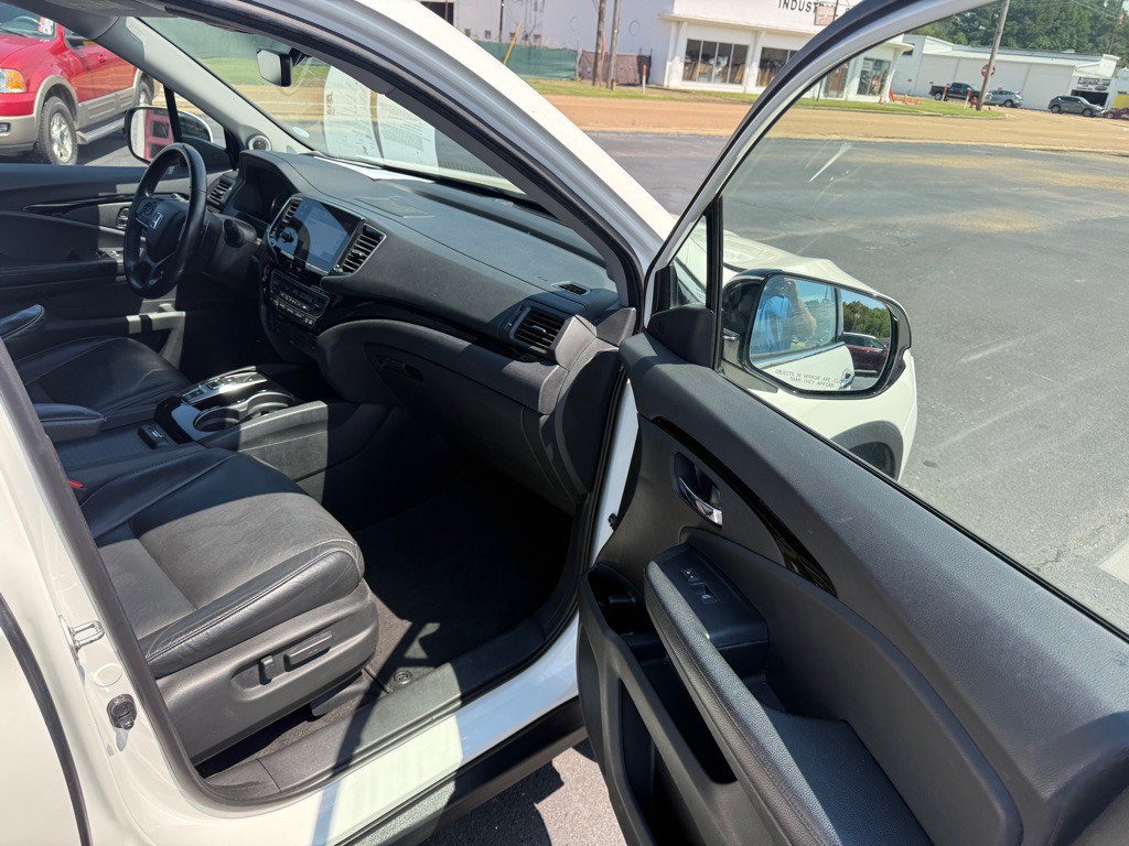 2019 Honda Pilot Image 28