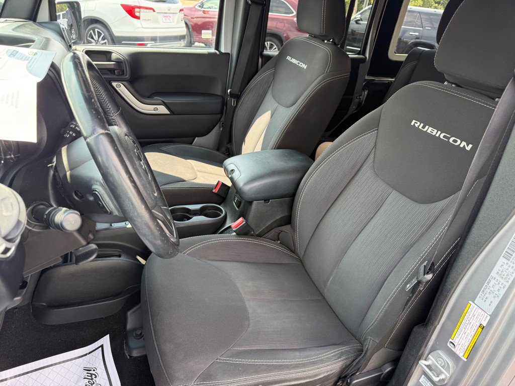 2015 Jeep Wrangler Unlimited Image 13