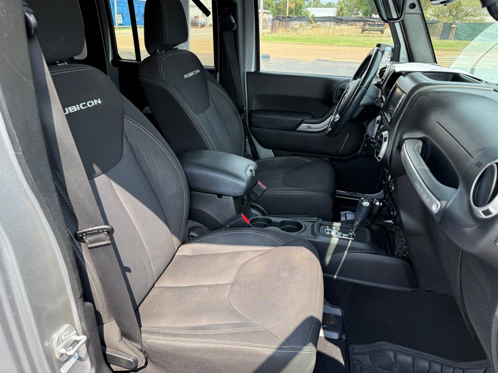2015 Jeep Wrangler Unlimited Image 28