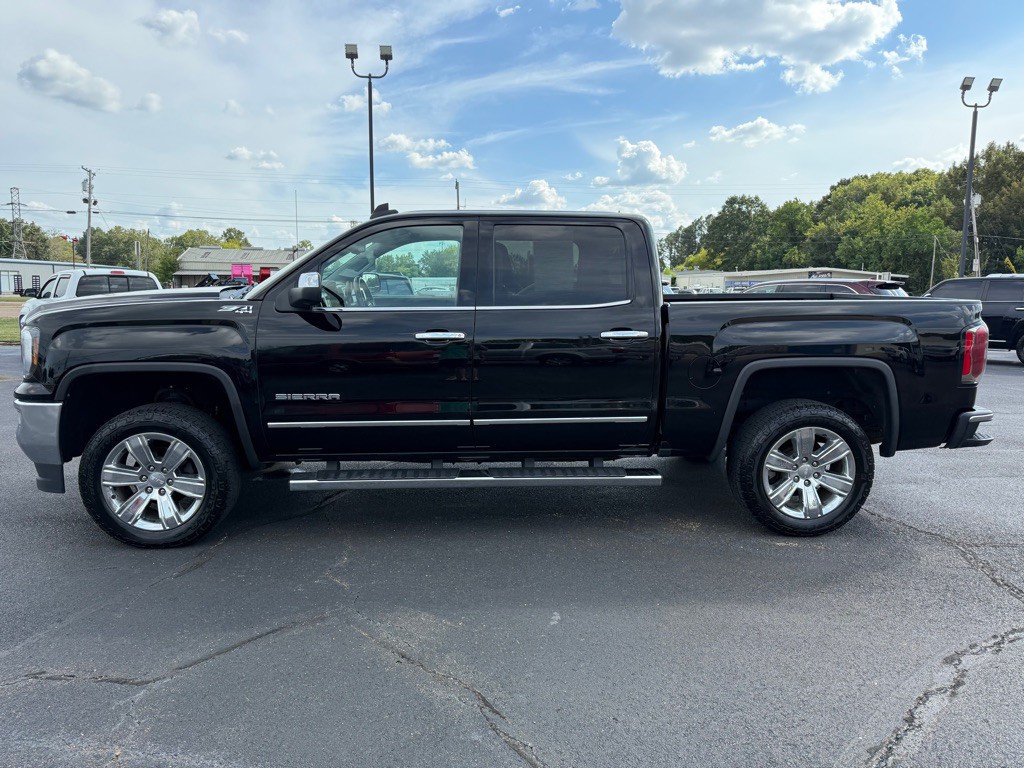 2018 GMC Sierra 1500 Image 2
