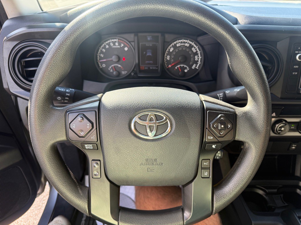 2018 Toyota Tacoma Image 13