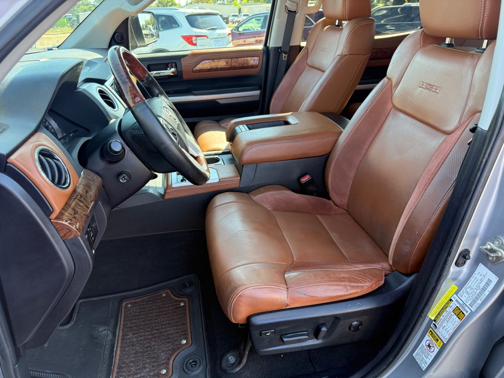 2016 Toyota Tundra Image 19