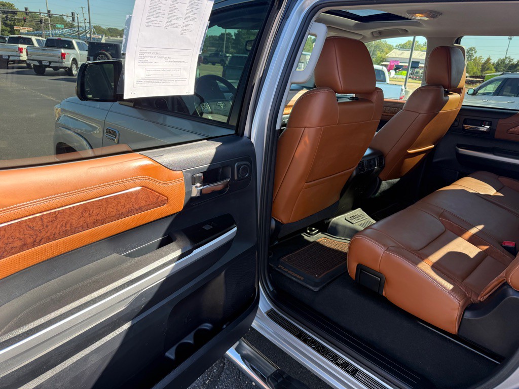 2016 Toyota Tundra Image 23