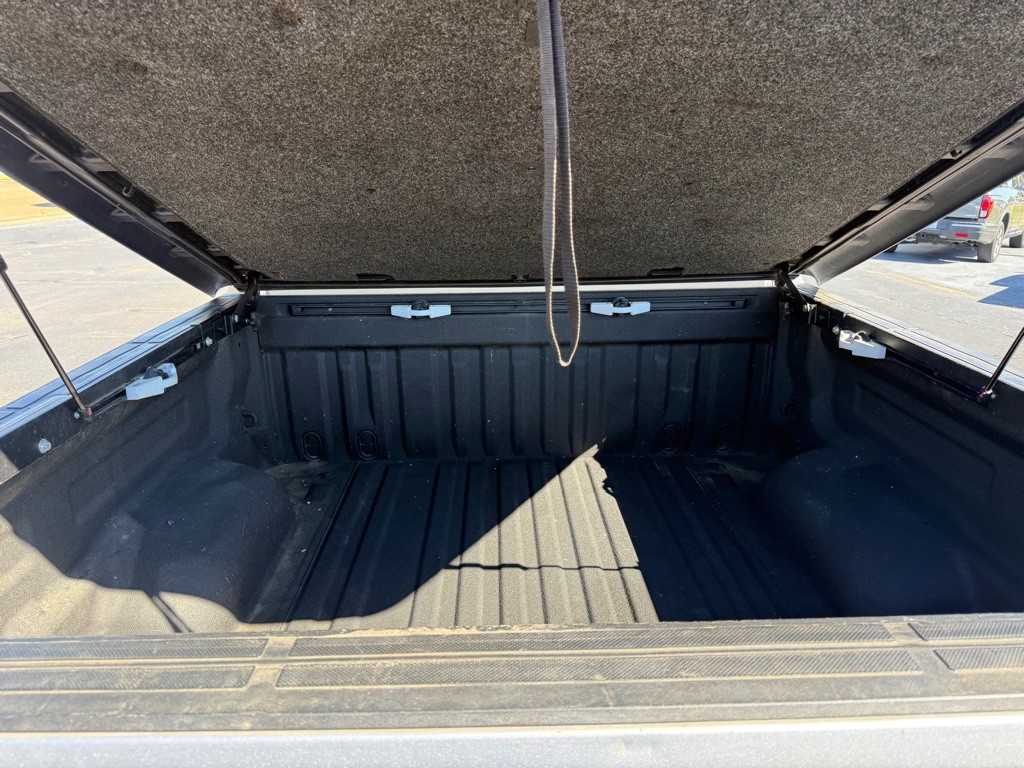 2016 Toyota Tundra Image 30