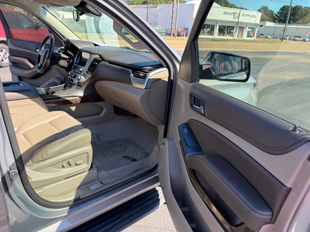 2018 Chevrolet Tahoe Image 28
