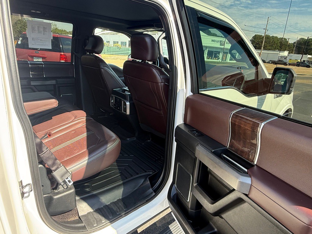 2017 Ford F-150 Image 28