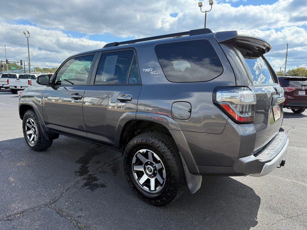 2019 Toyota 4Runner Image 6