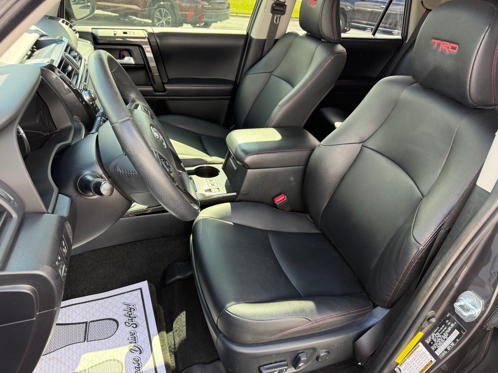 2019 Toyota 4Runner Image 21