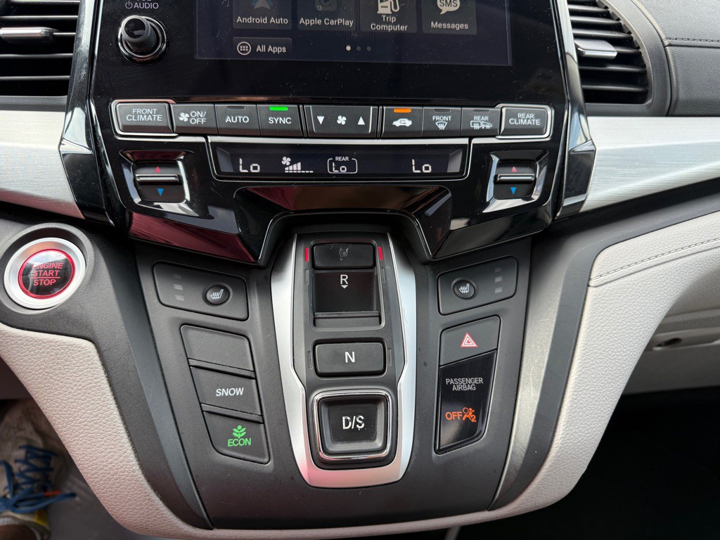 2018 Honda Odyssey Image 15