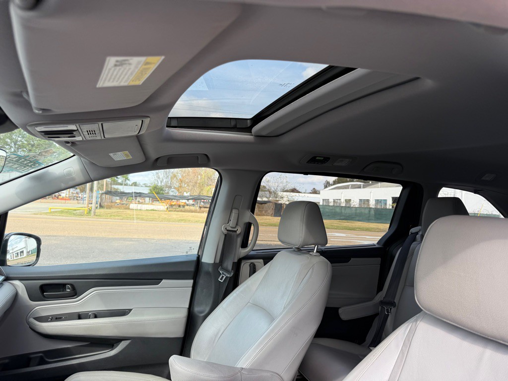 2018 Honda Odyssey Image 18