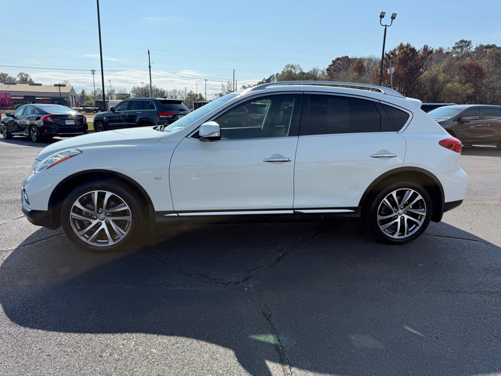 2017 INFINITI QX50 Image 2