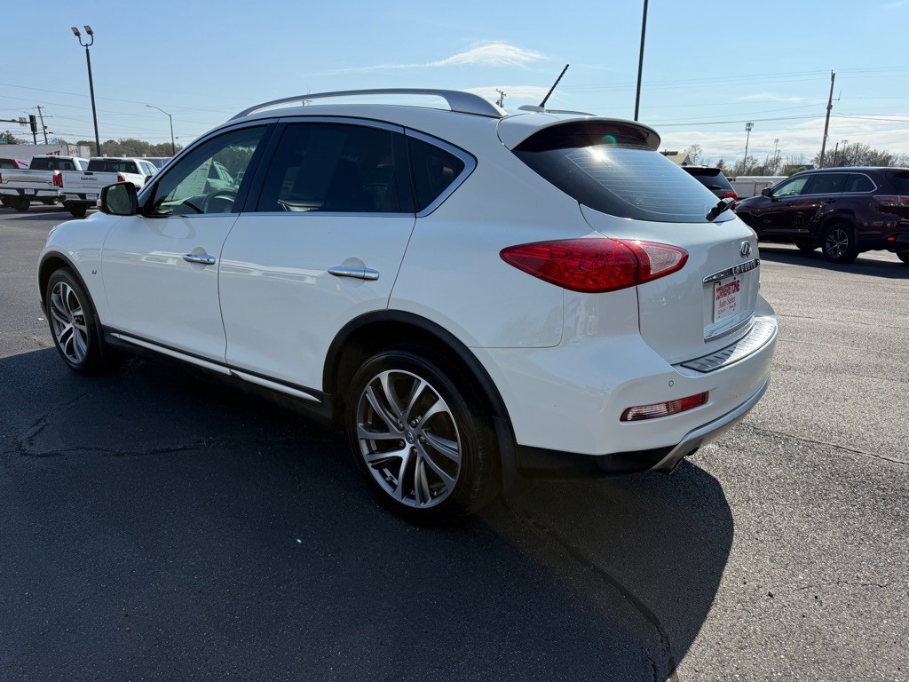 2017 INFINITI QX50 Image 3