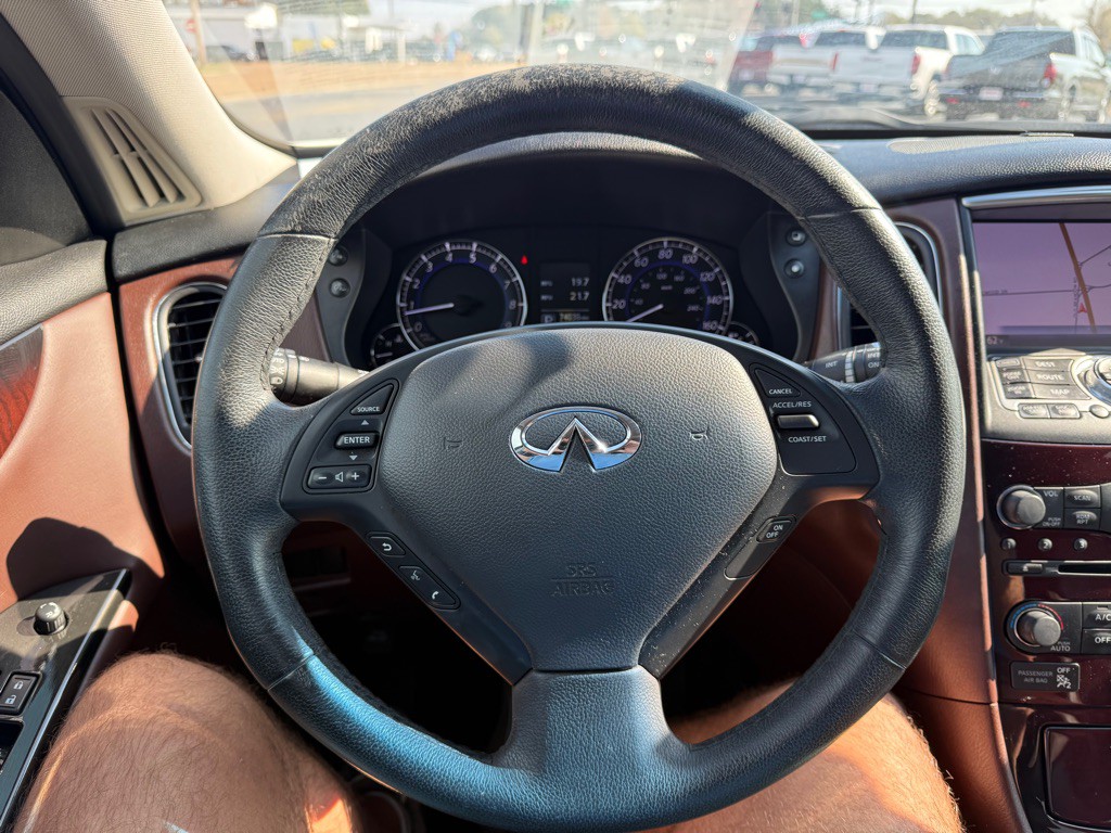 2017 INFINITI QX50 Image 11