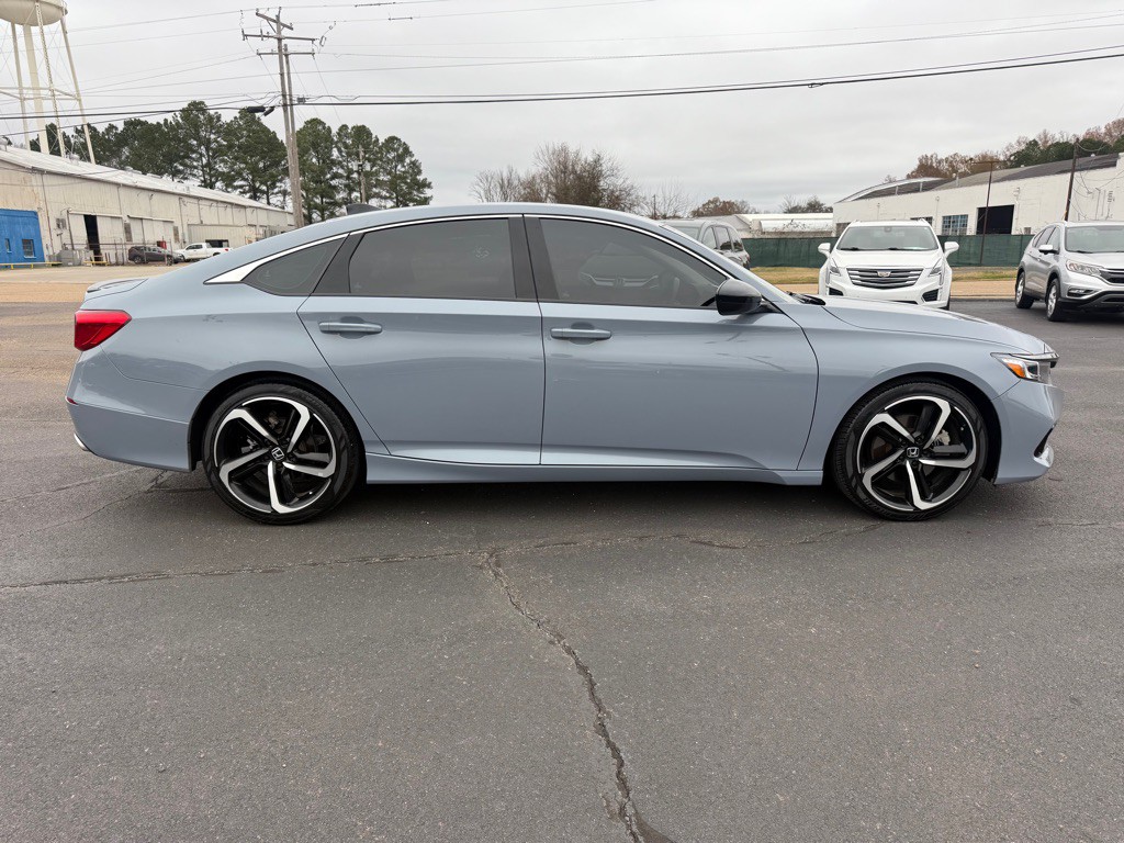 2022 Honda Accord Image 4