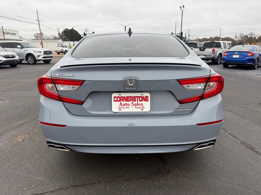 2022 Honda Accord Image 6