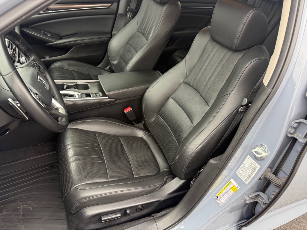 2022 Honda Accord Image 15