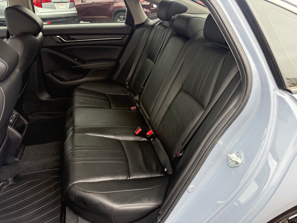 2022 Honda Accord Image 17