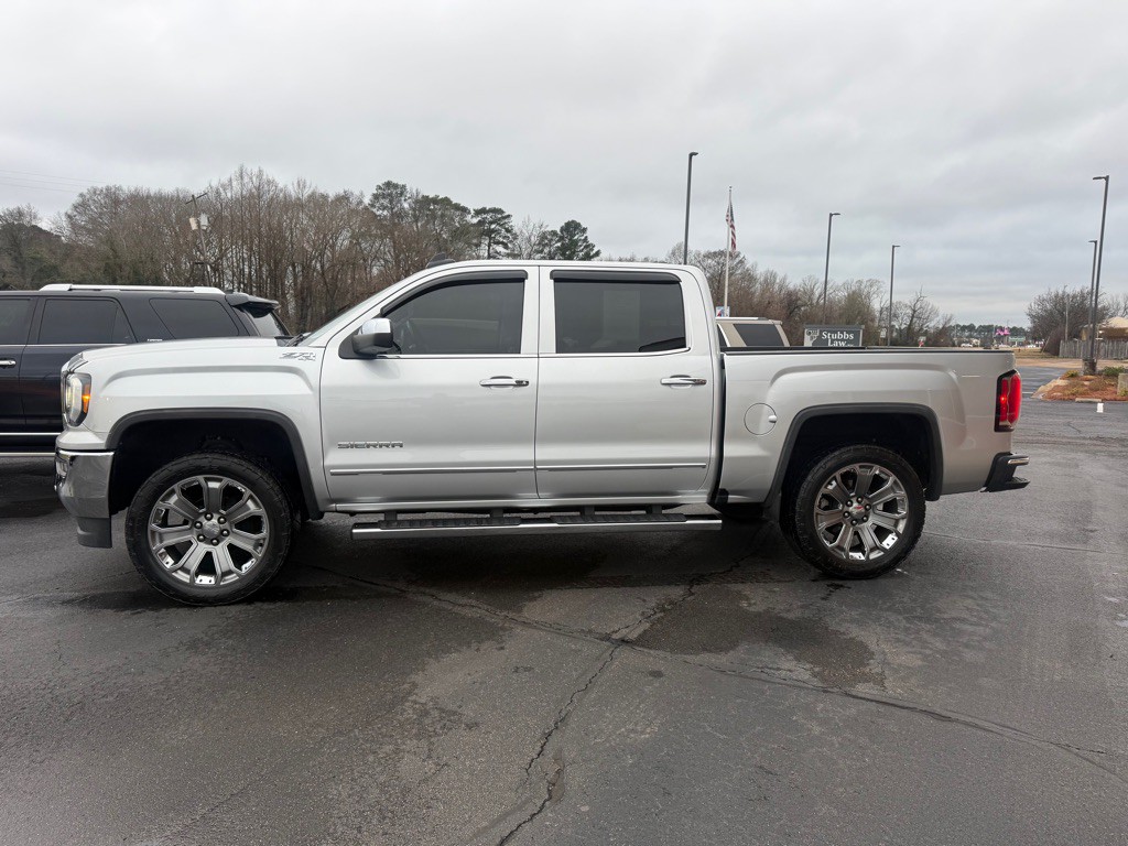 2018 GMC Sierra 1500 Image 2