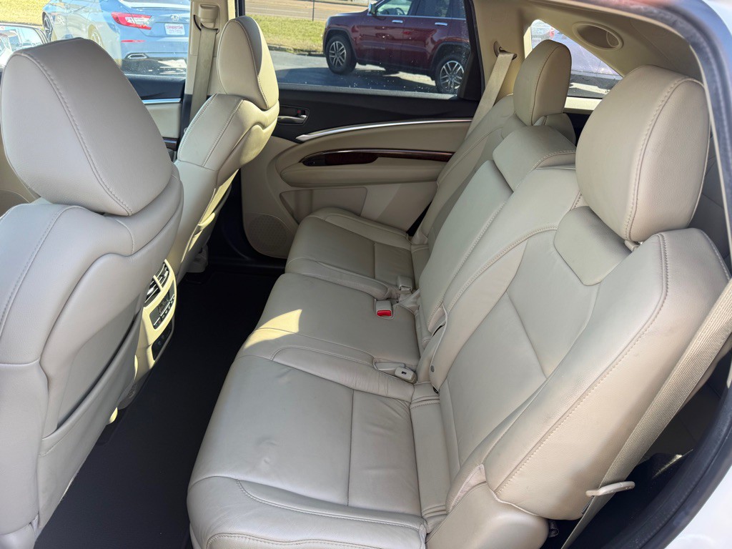 2017 Acura MDX Image 17