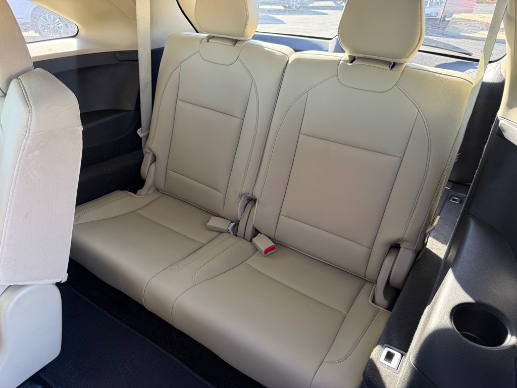 2017 Acura MDX Image 18