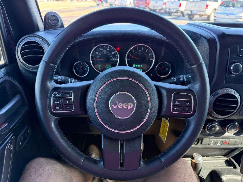 2014 Jeep Wrangler Image 12