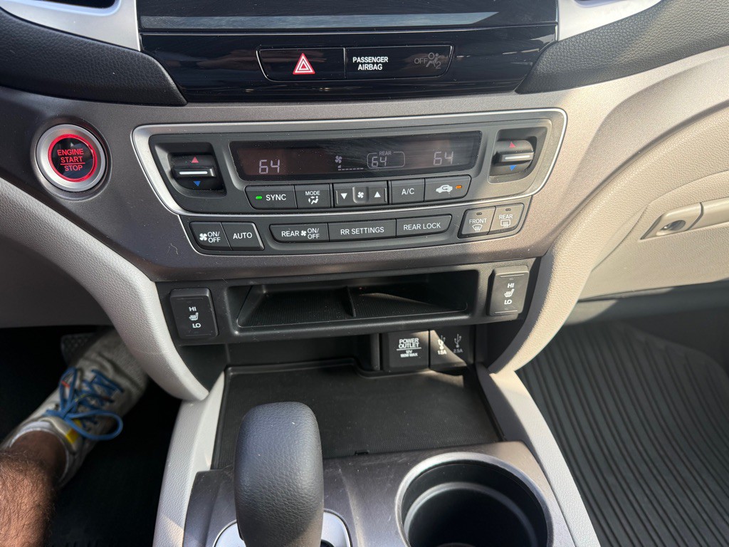 2016 Honda Pilot Image 18