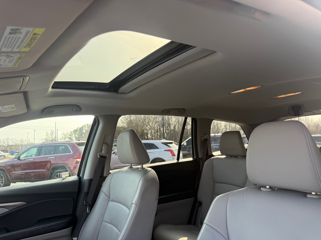 2016 Honda Pilot Image 20