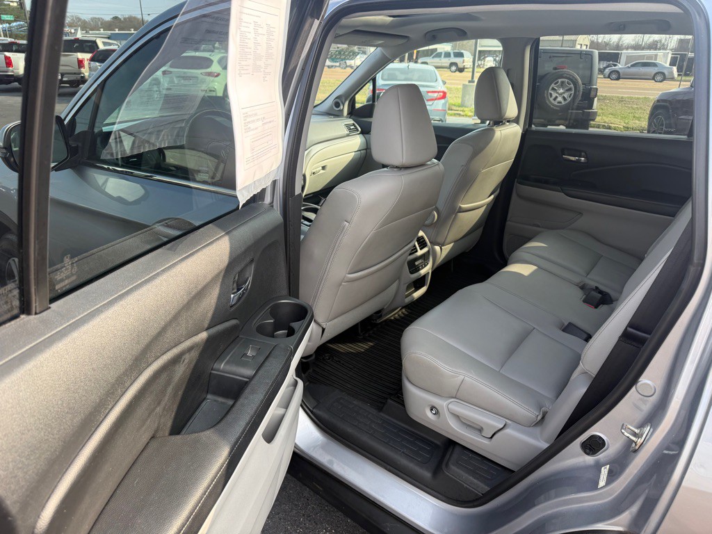 2016 Honda Pilot Image 22