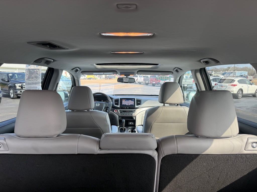 2016 Honda Pilot Image 28
