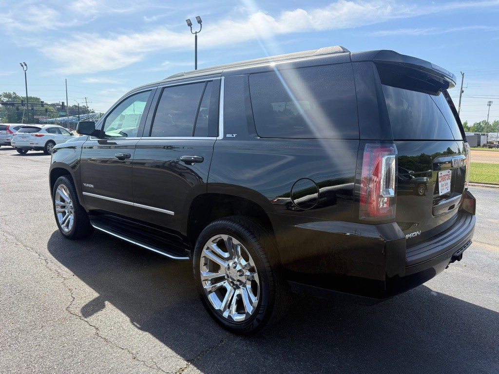 2020 GMC Yukon Image 4