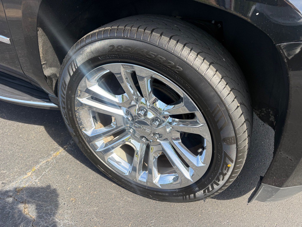 2020 GMC Yukon Image 9