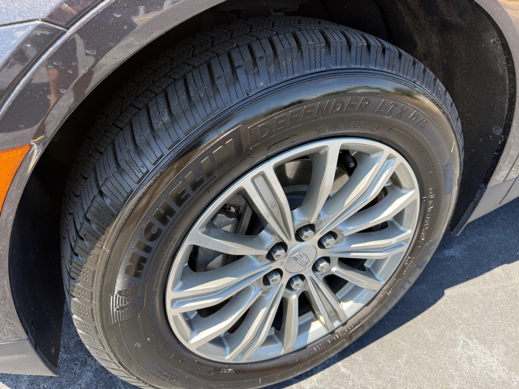 2017 Cadillac XT5 Image 9