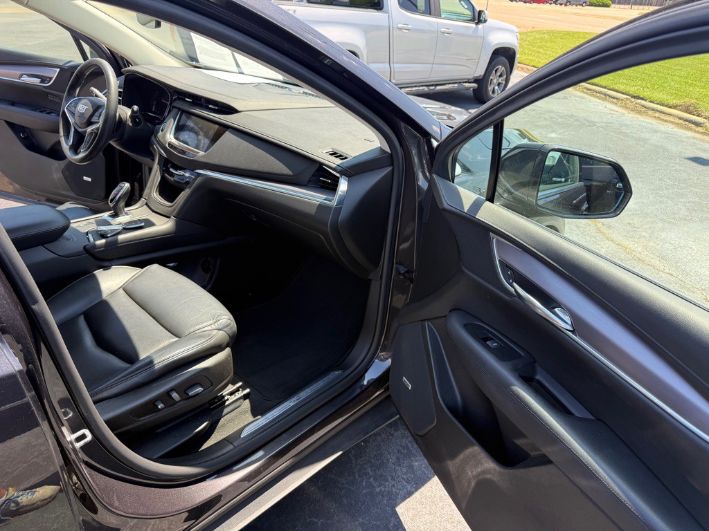 2017 Cadillac XT5 Image 23