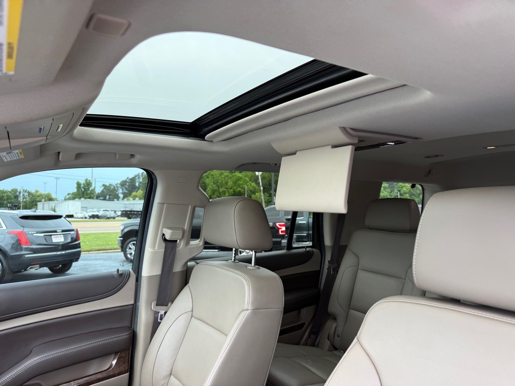 2019 Chevrolet Tahoe Image 17