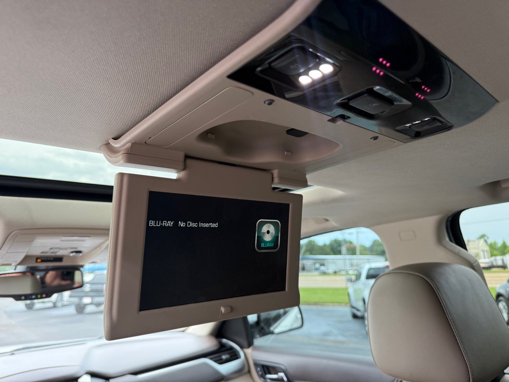 2019 Chevrolet Tahoe Image 20