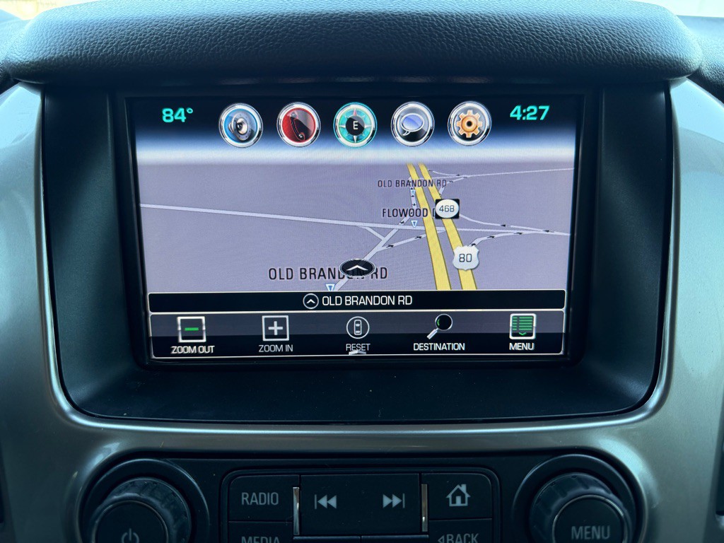2016 Chevrolet Suburban Image 18