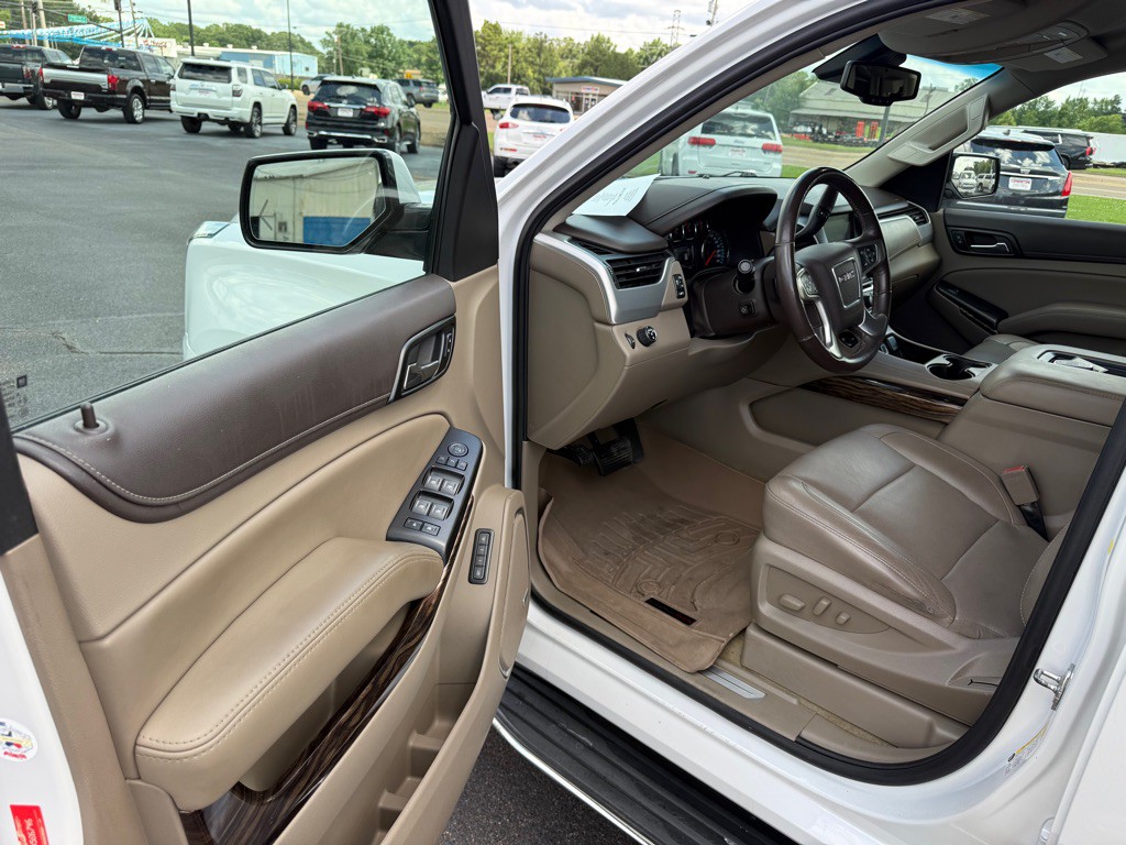 2018 GMC Yukon Image 16