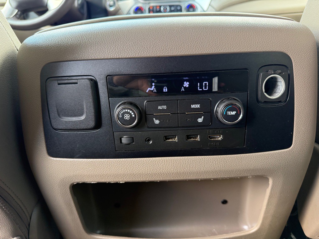 2018 GMC Yukon Image 18